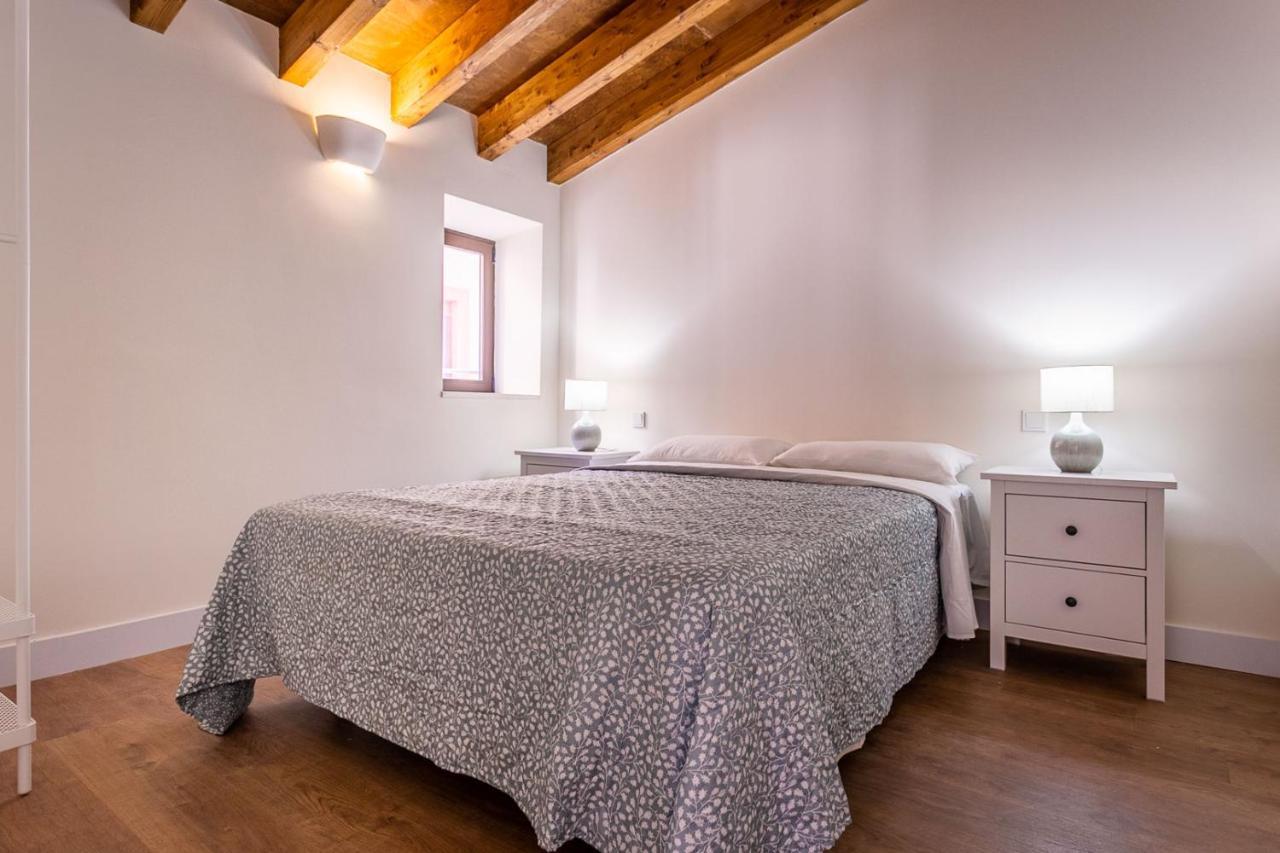 Stunning Apartment In Central Seville Luaran gambar