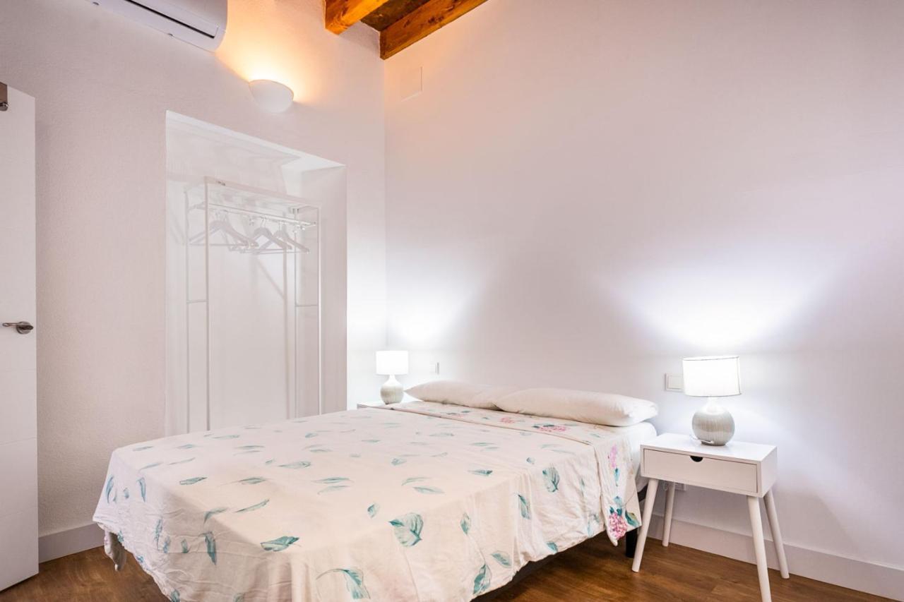 Stunning Apartment In Central Seville Luaran gambar